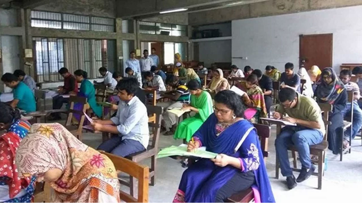 ১৭তম নিবন্ধনের লিখিত পরীক্ষা শুরু ৫ মে