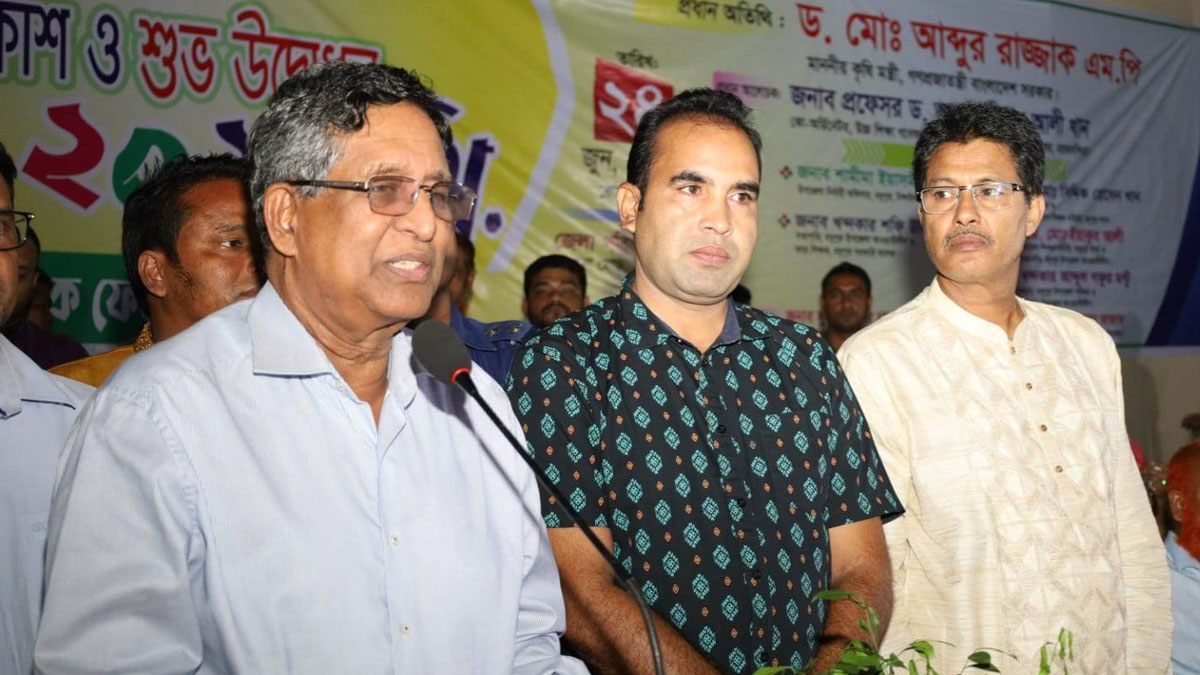 আওয়ামী লীগের বিদেশিদের সমর্থন দরকার নেই : কৃষিমন্ত্রী