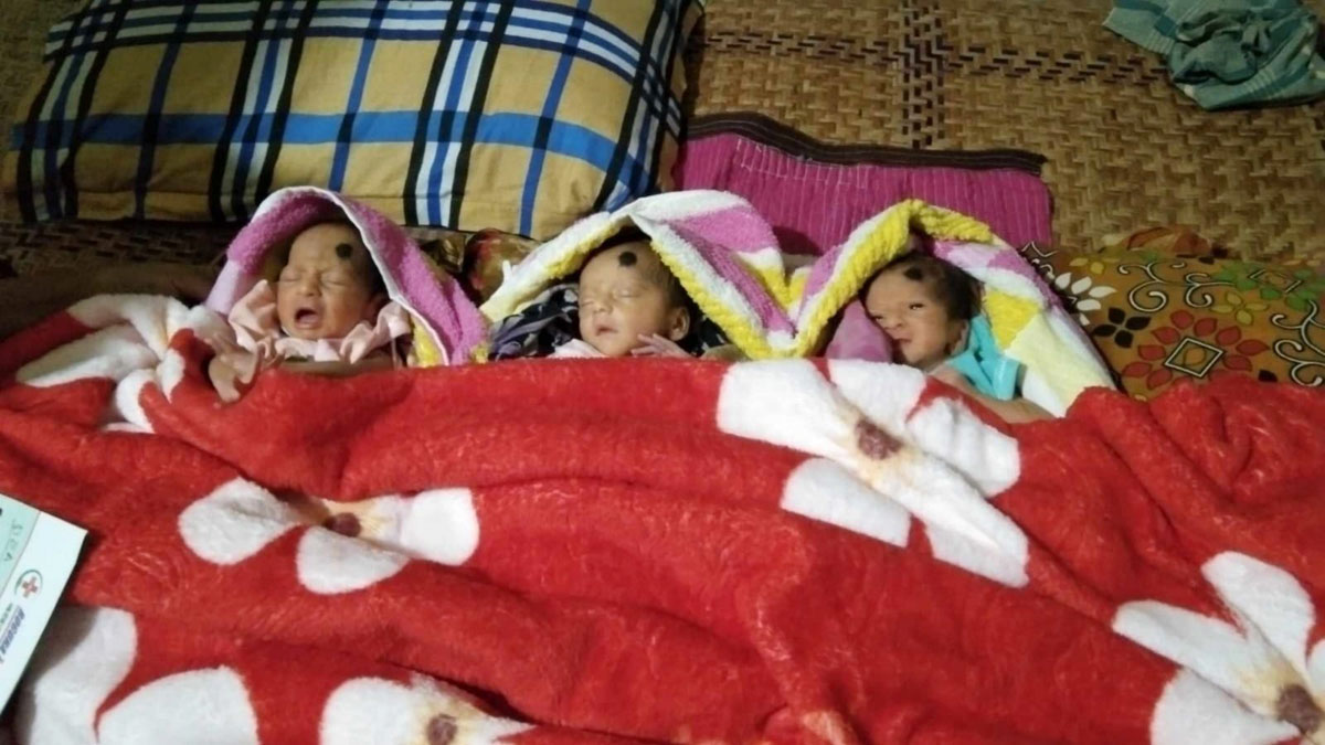 একসঙ্গে দুই মেয়ে ও এক ছেলের জন্ম দিলেন নিপা