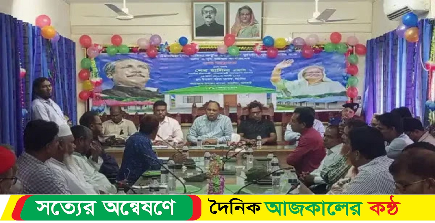 কাঠালিয়ায় জমি ও গৃহ হস্তান্তর কার্যক্রমের উদ্বোধন