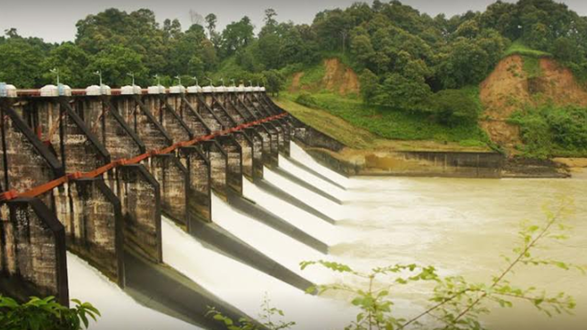 আর ২ ফুট পানি বাড়লেই ছাড়া হবে কাপ্তাই হ্রদের গেট