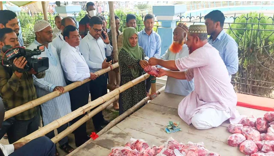 ময়মনসিংহে ৫৫০ টাকায় মিলছে গরুর মাংস