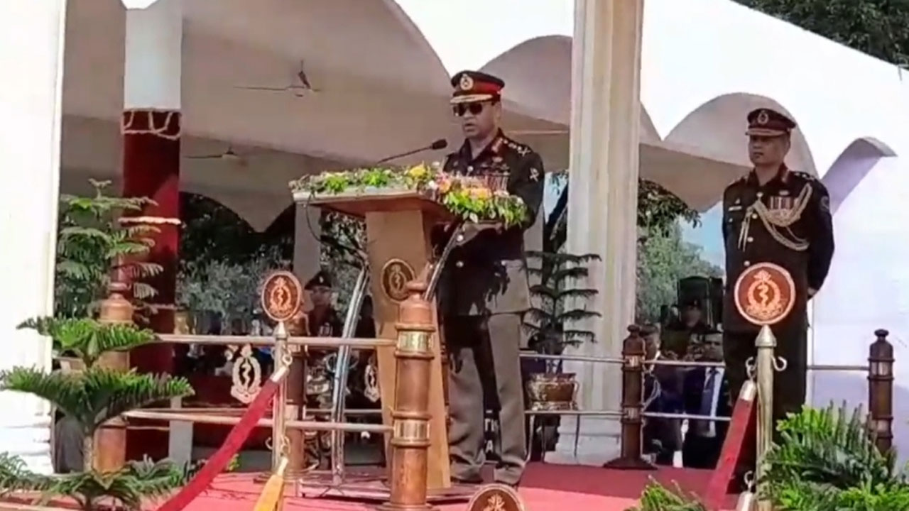 বাংলাদেশ স্বাধীন না হলে উন্নয়ন সম্ভব হতো না : সেনাপ্রধান