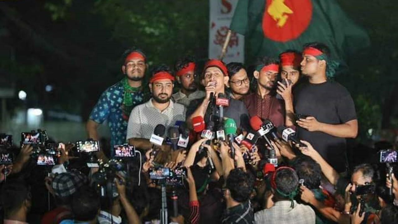 আটককৃত শিক্ষার্থীদের মুক্তি না দিলে কঠোর আন্দোলনের হুঁশিয়ারি
