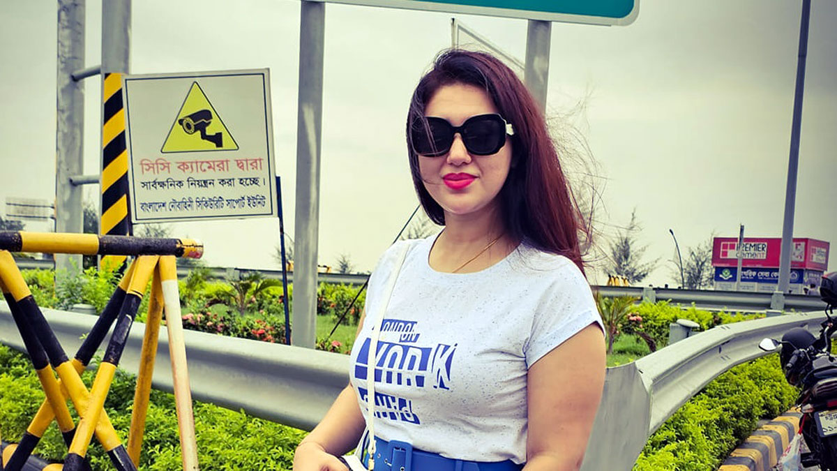 শেখ হাসিনার চরিত্রে সেই কাজটি করছেন না অপু বিশ্বাস!