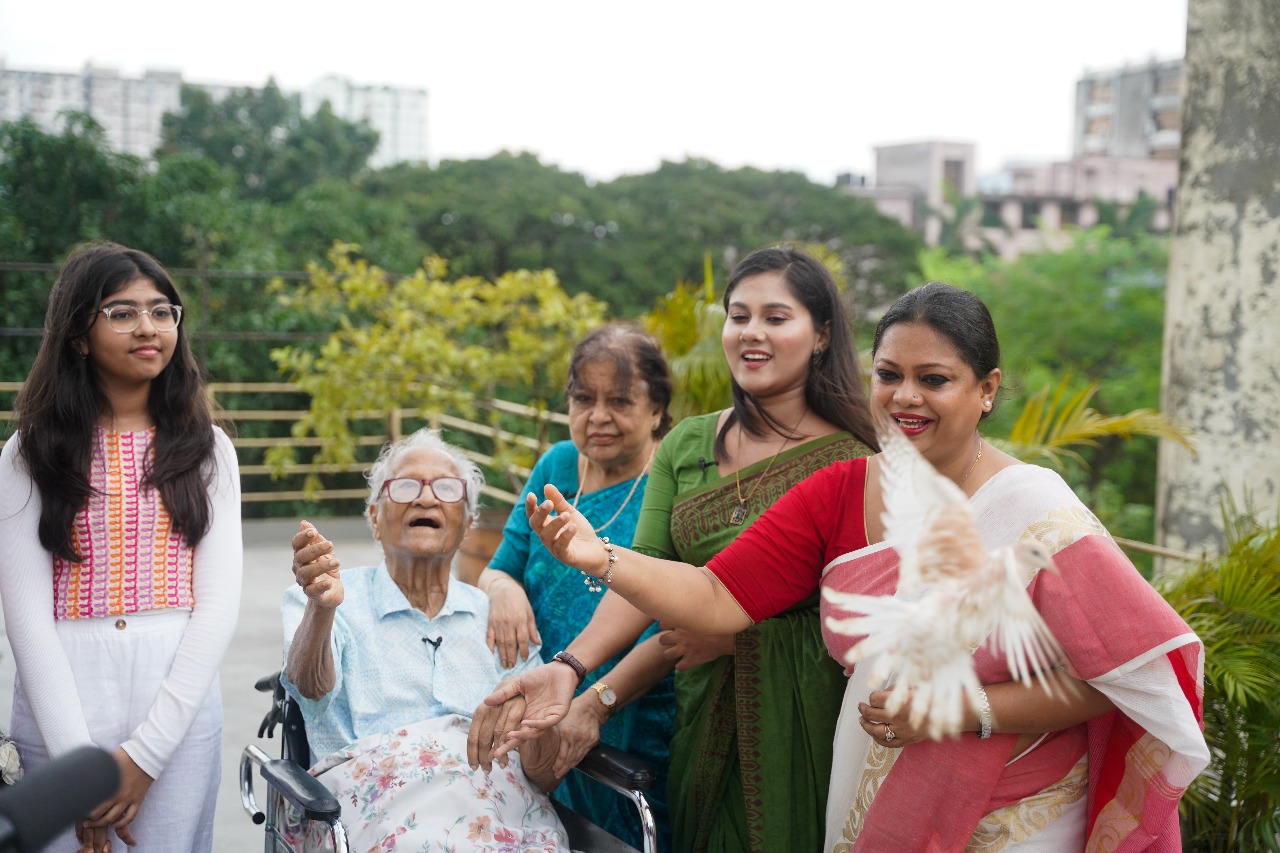 শিল্পগুরুর ৯০ বছর, চ্যানেল আইয়ে ‘আমাদের মুস্তাফা মনোয়ার’