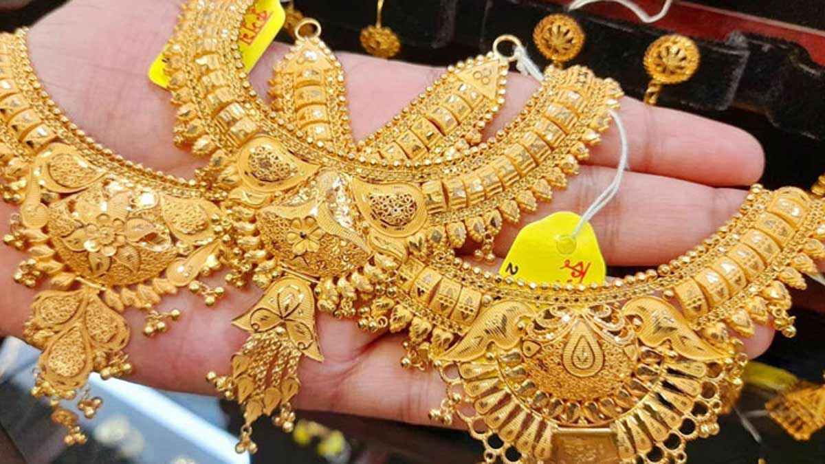 বিশ্ববাজারে বাড়ল স্বর্ণের দাম, দেশে কত?