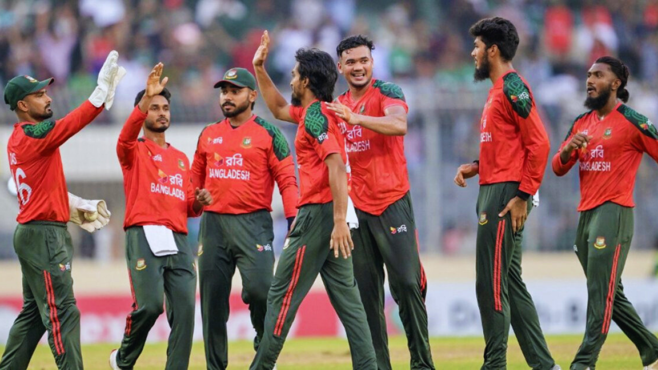 <h5>দুবাই আন্তর্জাতিক ক্রিকেট স্টেডিয়াম</h5> <h3>এশিয়া কাপে শ্রীলঙ্কার বিপক্ষে বাংলাদেশের সম্ভাব্য একাদশ</h3>