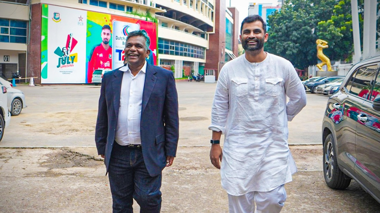 <h5>বাংলাদেশ ক্রিকেট বোর্ড</h5> <h3>বুলবুল-তামিমসহ মনোনয়নপত্র নিলেন ৬০ প্রার্থী</h3>