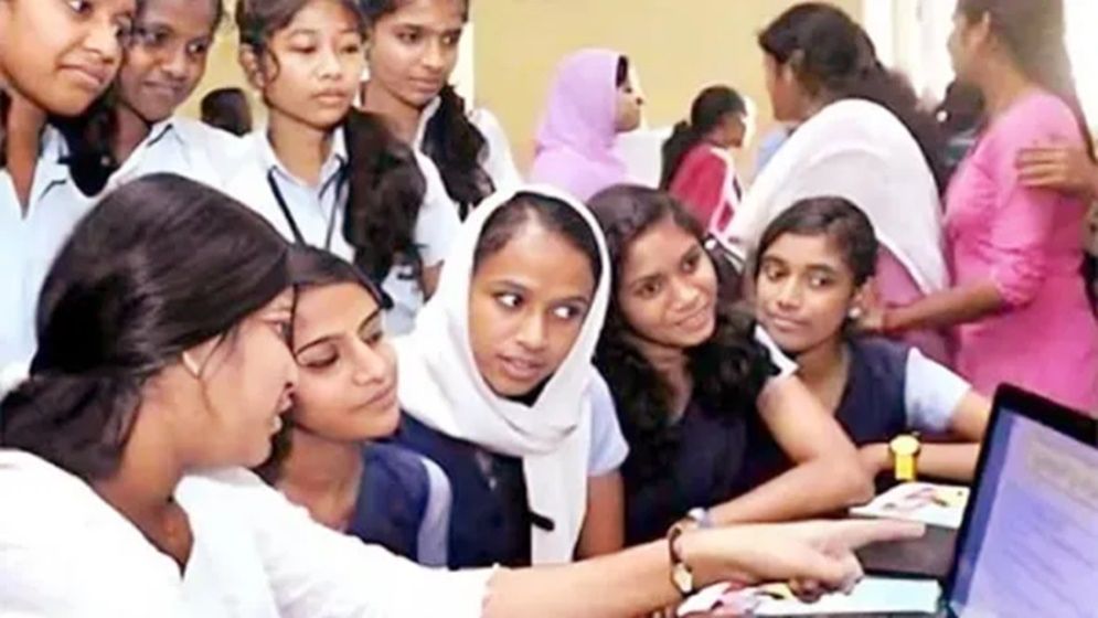 কলেজে ভর্তি শুরু, সর্বোচ্চ ফি ৮,৫০০ টাকা