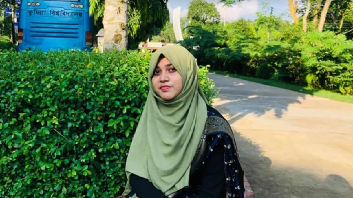 কুমিল্লায় ভাড়া বাসা থেকে কুবি ছাত্রী ও মায়ের মরদেহ উদ্ধার