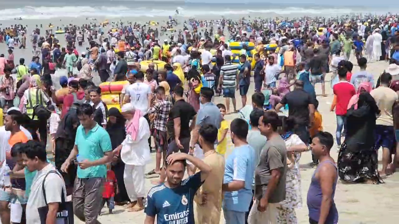 <h5>শারদীয় দুর্গাপূজা</h5> <h3>পর্যটন দিবসের আগেই কক্সবাজারে পর্যটকের ঢল</h3>