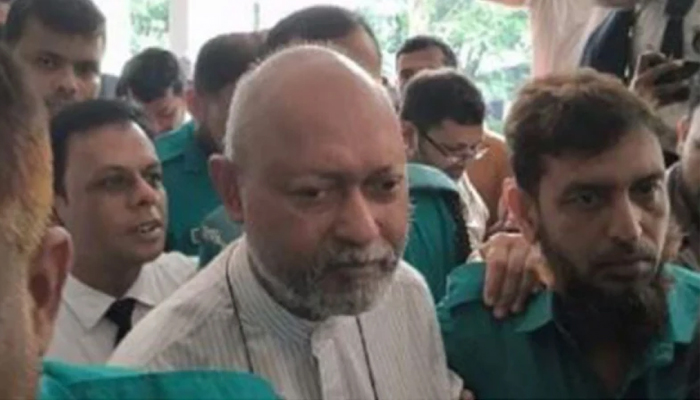 <h5>ঢাকার মোহাম্মদপুর থেকে ৭ অগাস্ট তাকে গ্রেপ্তার করে ডিবি</h5> <h3>রোকেয়া বিশ্ববিদ্যালয়ের সাবেক ভিসি কলিমউল্লাহ রিমান্ড শেষে কারাগারে</h3>