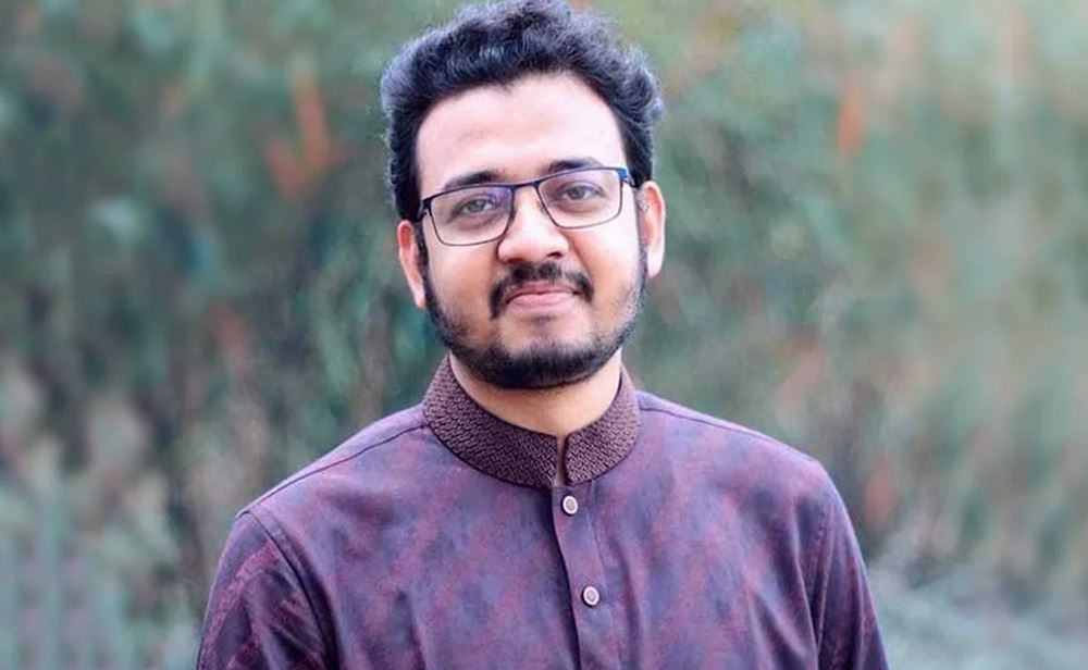 <h5>ডাকসু নির্বাচন</h5> <h3>এজিএস পদে মহিউদ্দীন খান জয়ী</h3>
