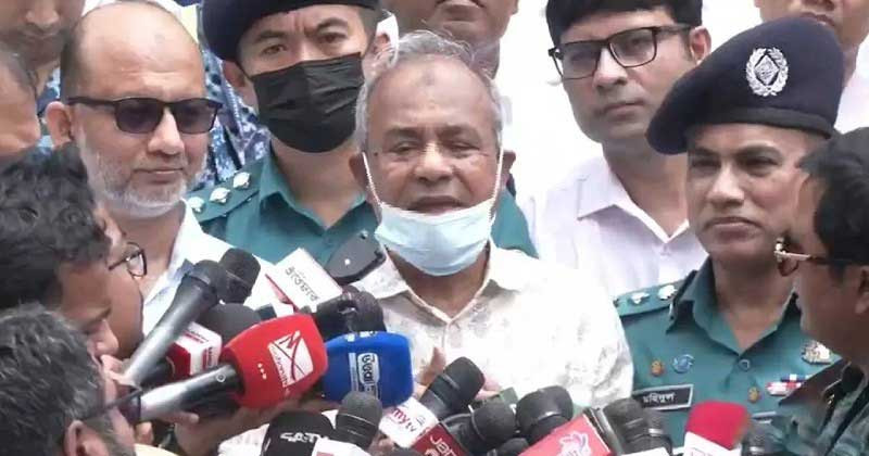 <h5>স্বরাষ্ট্র উপদেষ্টা</h5> <h3>পূজার শুরু থেকেই ২৪ ঘণ্টা নিরাপত্তা ব্যবস্থা থাকবে</h3>