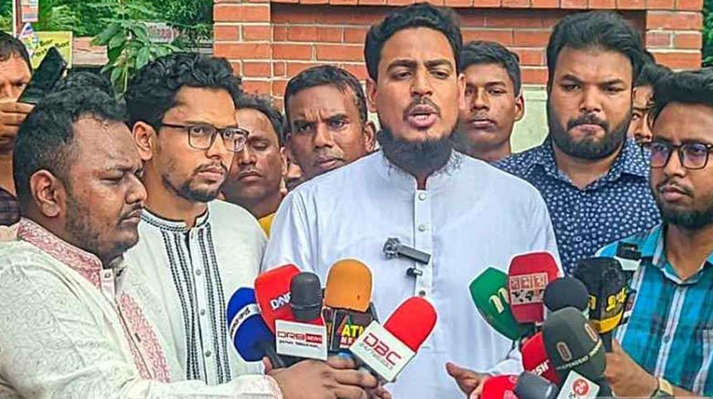 গুম-খুনে জড়িত জেনারেলদের বিচার দাবি এনসিপি নেতা আখতার হোসেনের