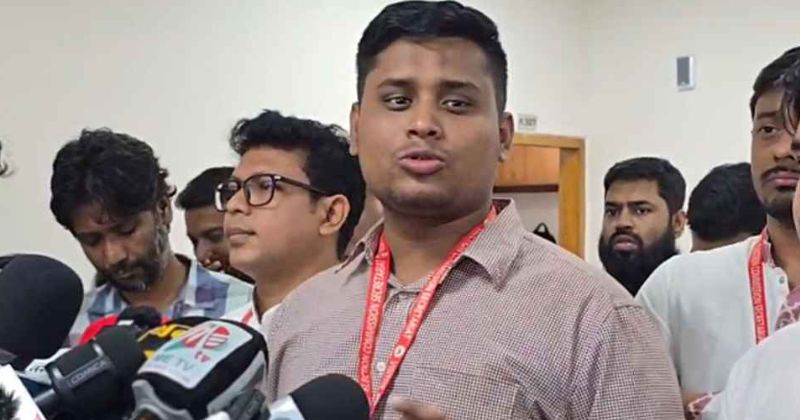 <h5>হাসনাত আবদুল্লাহ</h5> <h3>বিমান মাইলস্টোনে না পড়ে, সচিবালয়ে পড়া উচিত ছিল</h3>