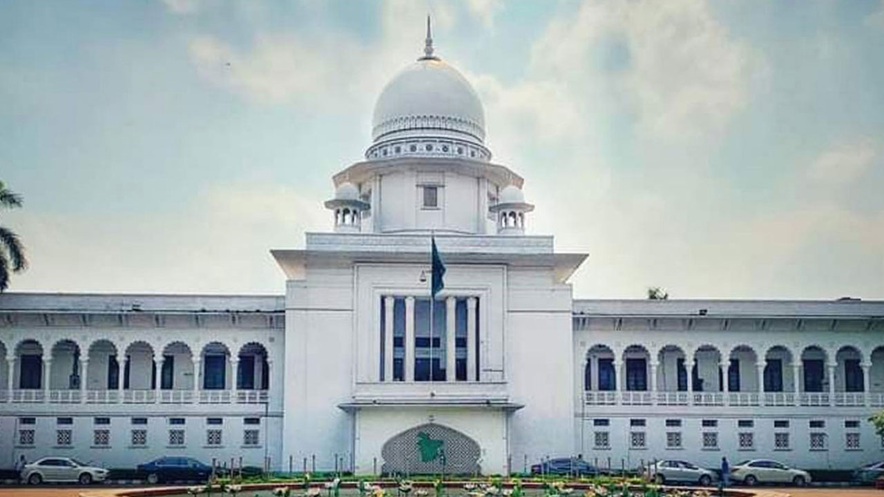 <h5>সুপ্রিম কোর্টে প্রধান বিচারপতির নেতৃত্বে সাত বিচারপতির বেঞ্চে চলছে শুনানি</h5> <h3>তত্ত্বাবধায়ক সরকার পুনর্বহাল ইস্যুতে আপিল শুনানির তৃতীয় দিন চলছে</h3>