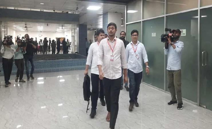 <h5>জাতীয় নাগরিক পার্টি</h5> <h3>‘শাপলা’ প্রতীক বরাদ্দে সিইসির সঙ্গে এনসিপির বৈঠক</h3>
