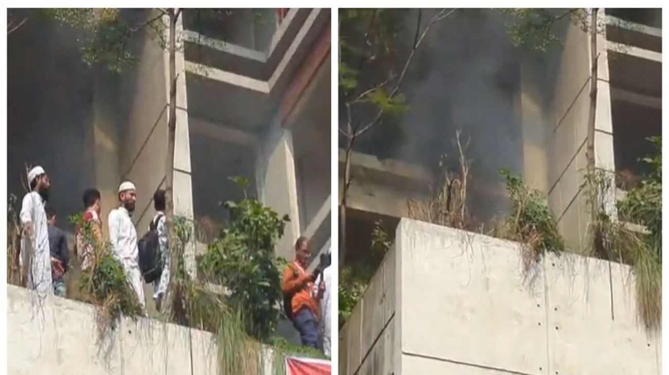 আওয়ামী লীগের কেন্দ্রীয় কার্যালয়ে আগুন দিল শিবির