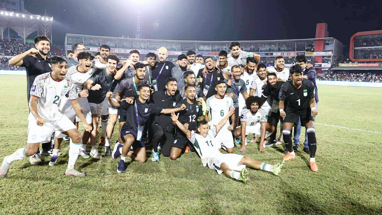 ভারতকে হারানোয় হামজা-জামালদের জন্য ২ কোটি টাকার পুরস্কার ঘোষণা