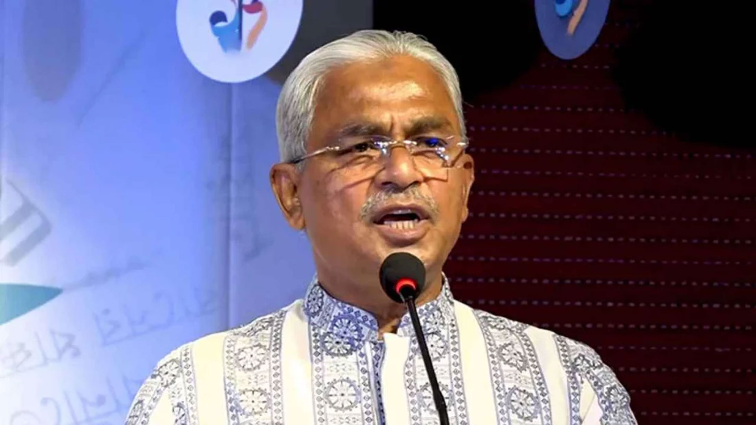 <h5>মোয়াজ্জেম হোসেন আলাল</h5> <h3>একাত্তরের অপরাধে জামায়াত নিষিদ্ধের দাবি আলালের</h3>