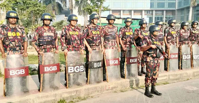 রাজধানীর গুরুত্বপূর্ণ স্থানে বিজিবি মোতায়েন