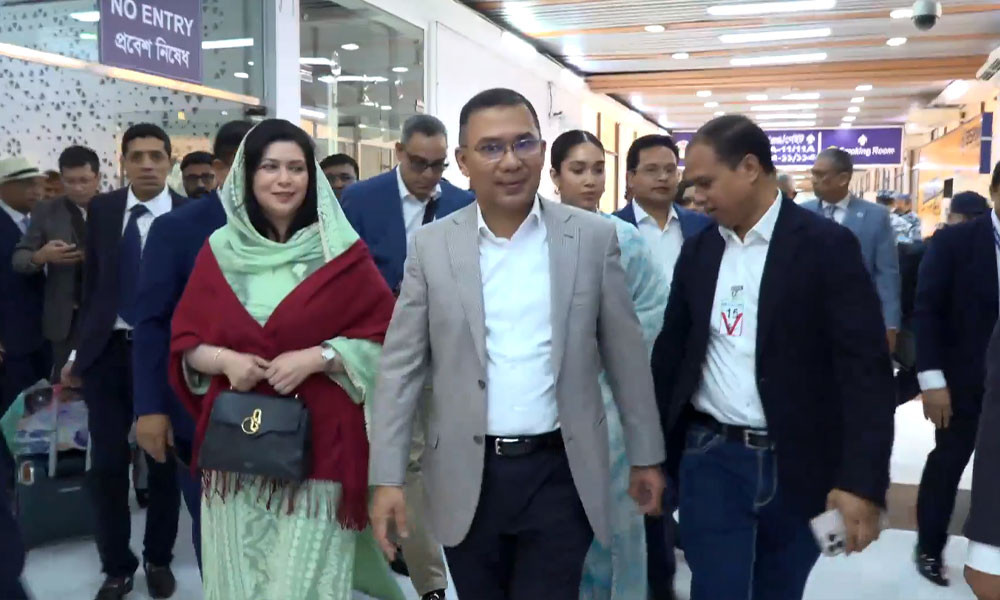 <h5>দীর্ঘ ৬,৩১৪ দিন পর বাংলাদেশে</h5> <h3>অপেক্ষার প্রহর শেষ, ঢাকায় তারেক রহমান</h3>