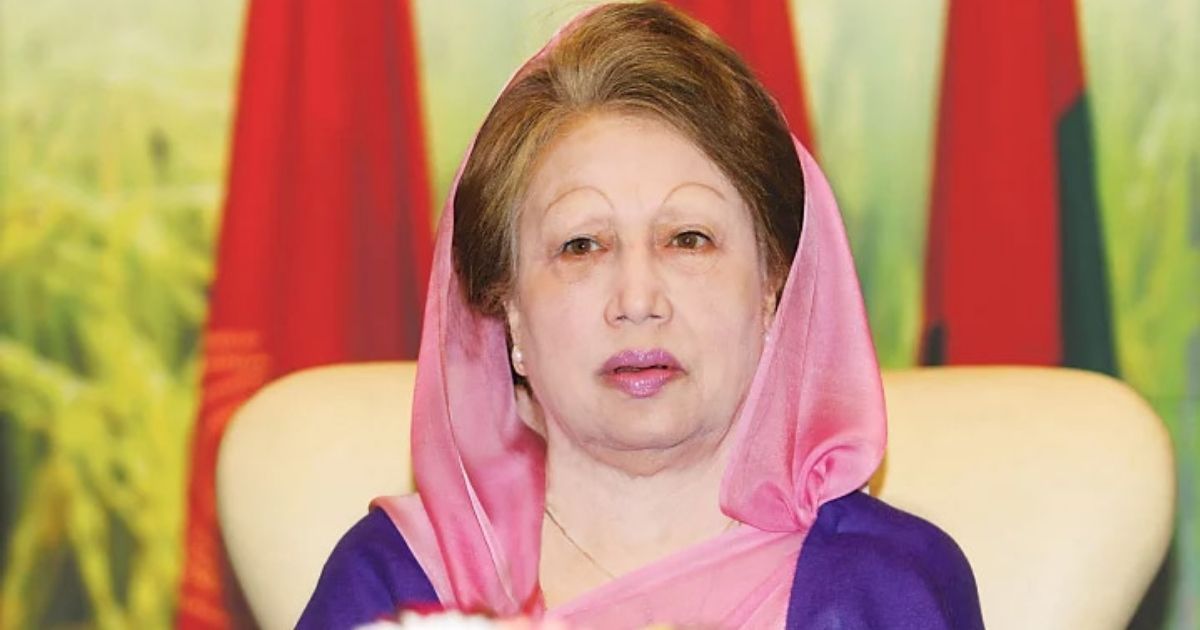 মনোনয়নপত্র জমা আজ, স্বাক্ষরের বদলে টিপসই দিলেন খালেদা জিয়া