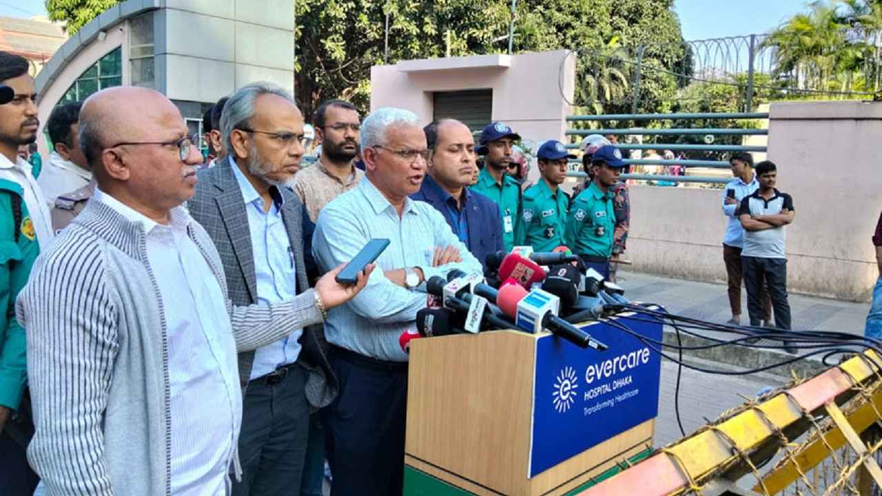 এক মাসের মধ্যে সবচেয়ে স্থিতিশীল খালেদা জিয়া: ডা. জাহিদ