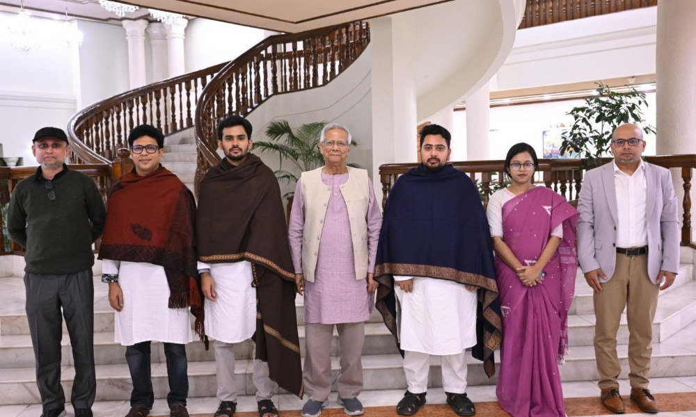 প্রধান উপদেষ্টার সঙ্গে বৈঠকে এনসিপির নাহিদ–আসিফ