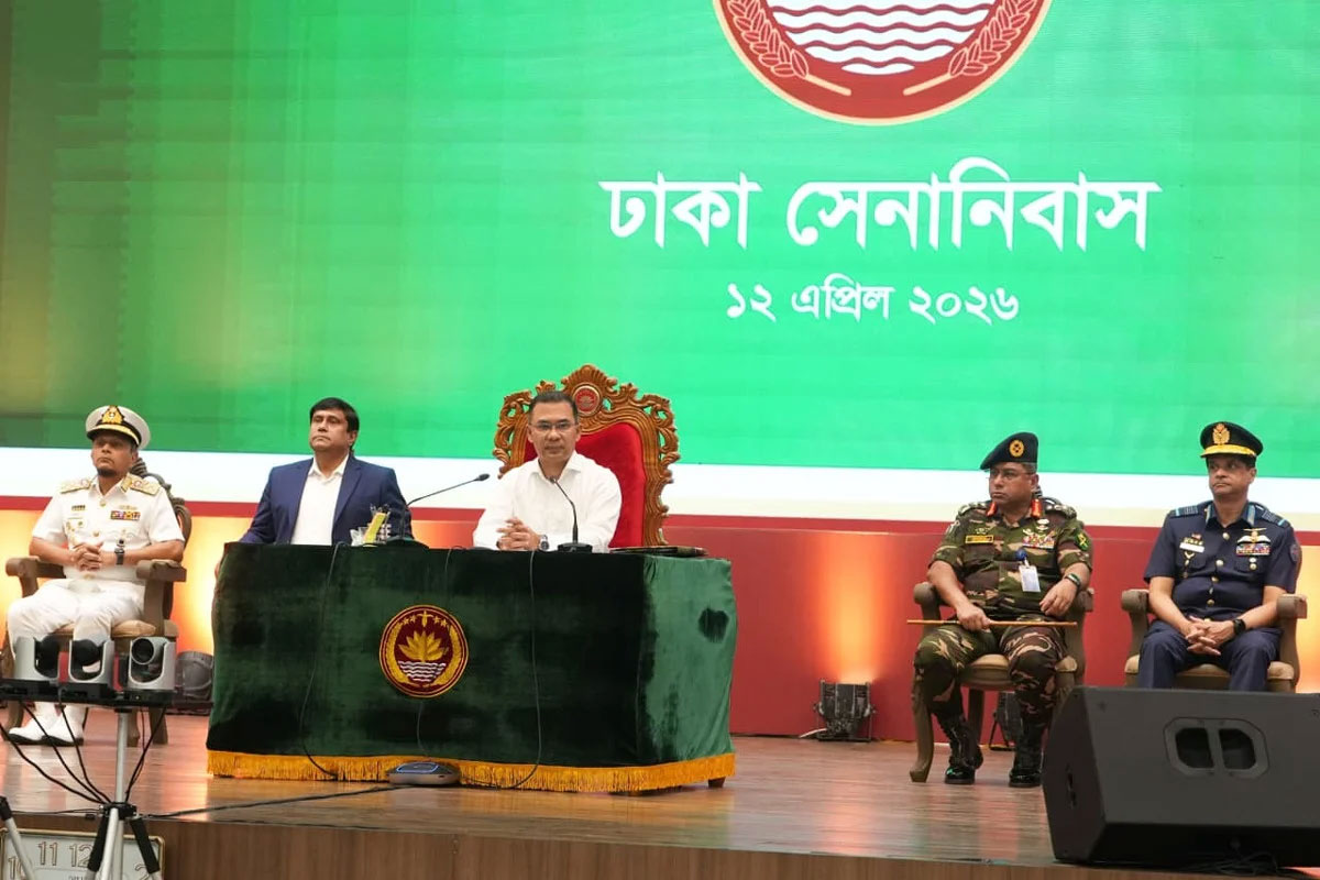 সশস্ত্র বাহিনী রাষ্ট্রের শক্তি ও মর্যাদার প্রতীক: প্রধানমন্ত্রীর বার্তা