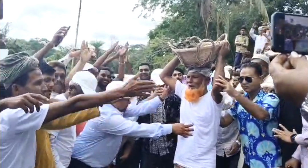 প্রধানমন্ত্রীর অঙ্গীকার বাস্তবায়নে কলাপাড়ায় ৪৫ বছর পর স্বনির্ভর খাল পুনঃখনন শুরু