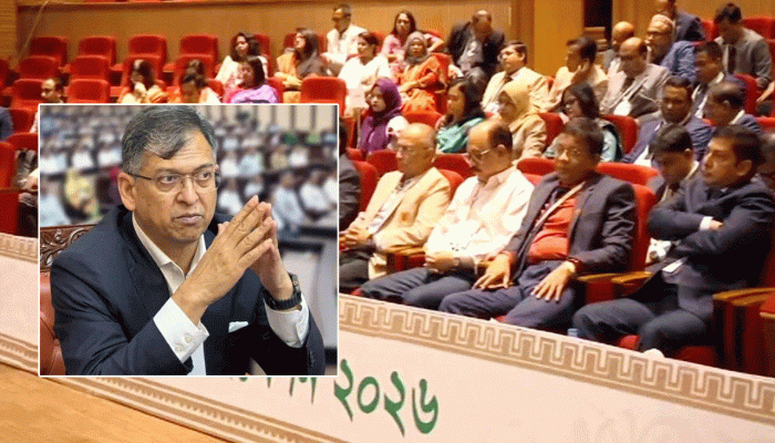 ১০ হাজার অস্ত্র উদ্ধারে ডিসিদের কঠোর নির্দেশ