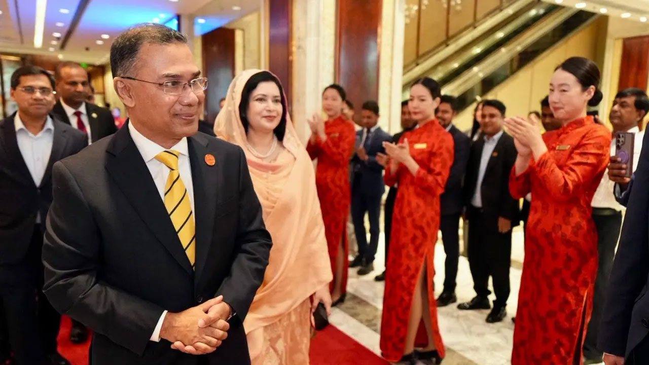 বেইজিং পৌঁছেছেন প্রধানমন্ত্রী তারেক রহমান