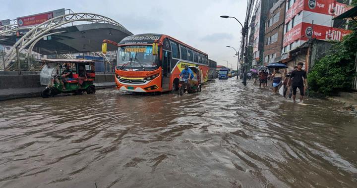 ঢাকায় ২৪ ঘণ্টায় ৯৭ মিলিমিটার বৃষ্টিপাত, অতি ভারী বর্ষণ রেকর্ড