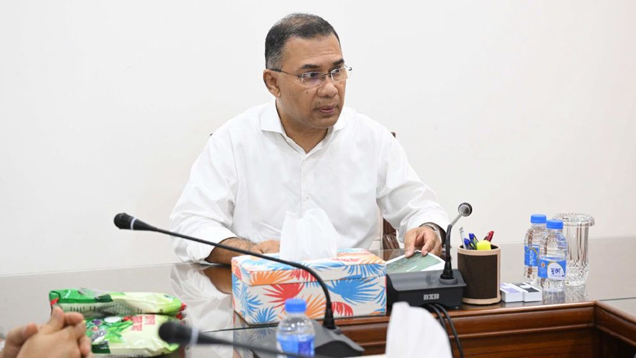 ফিটনেসবিহীন যান অপসারণ ও ৫০টি নতুন অটোমেটিক ট্রাফিক সিগন্যালের নির্দেশ প্রধানমন্ত্রীর