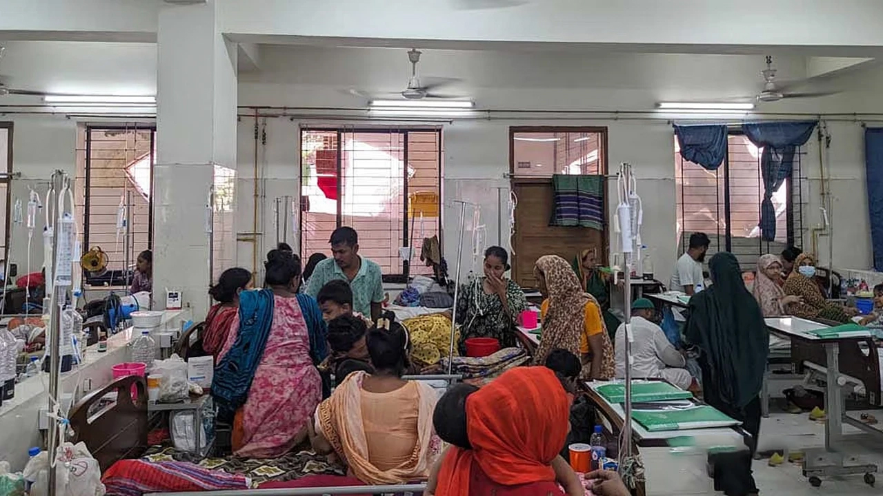 হাম-ডেঙ্গুর সঙ্গে এবার মৌসুমি ফ্লু, হাসপাতালে বাড়ছে চাপ